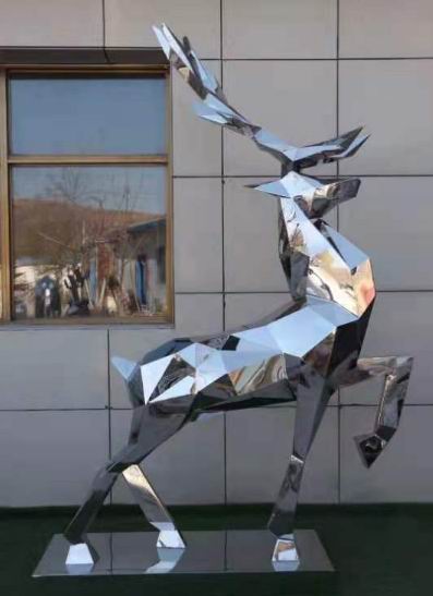 專(zhuān)業(yè)美院雕刻師，雕塑定制工藝